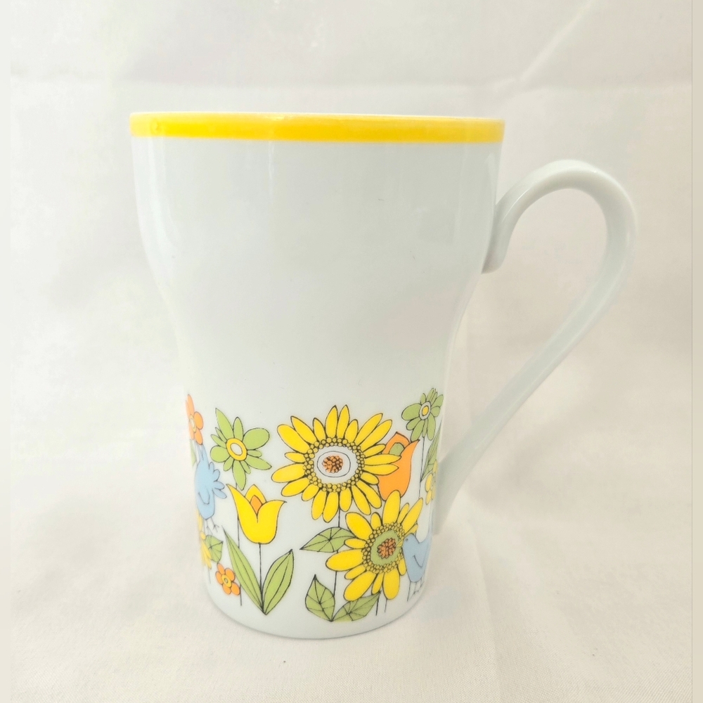 Vintage Stylecraft Tall Coffee Mug Flower Power Design w/ Birds 60s 70s - Picture 2 of 9